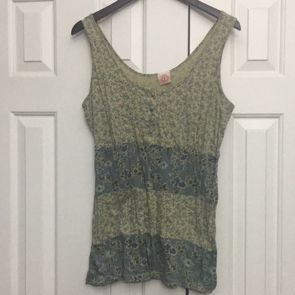 🇺🇸Curious Gypsy L tank top